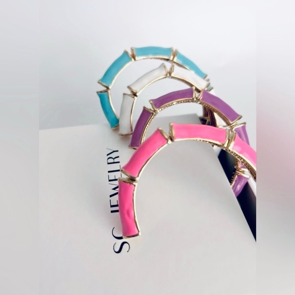 Cuff Pink Bracelet | Handcrafted 22K Gold Tone | Enameled Luxury Jewelry - Picture 4 of 11